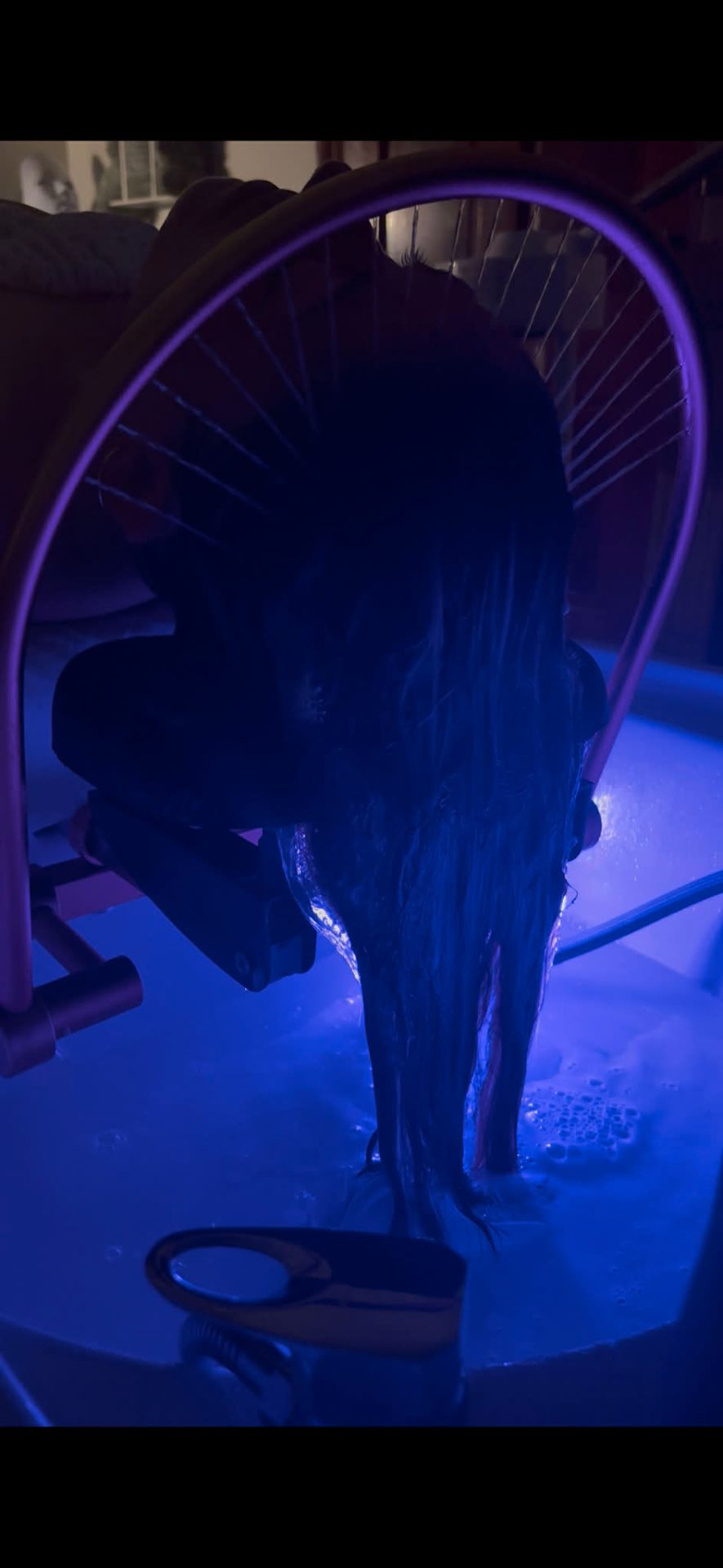 Head spa blue light therapy treatment